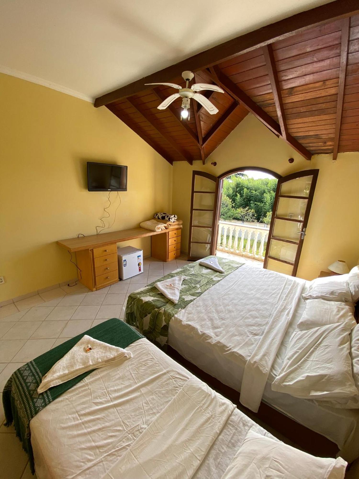 Hotel Velha Corte São José dos Pinhais Extérieur photo
